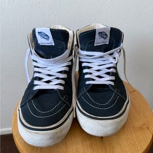 Vans Pro Skateboard Shoes in White and Blue